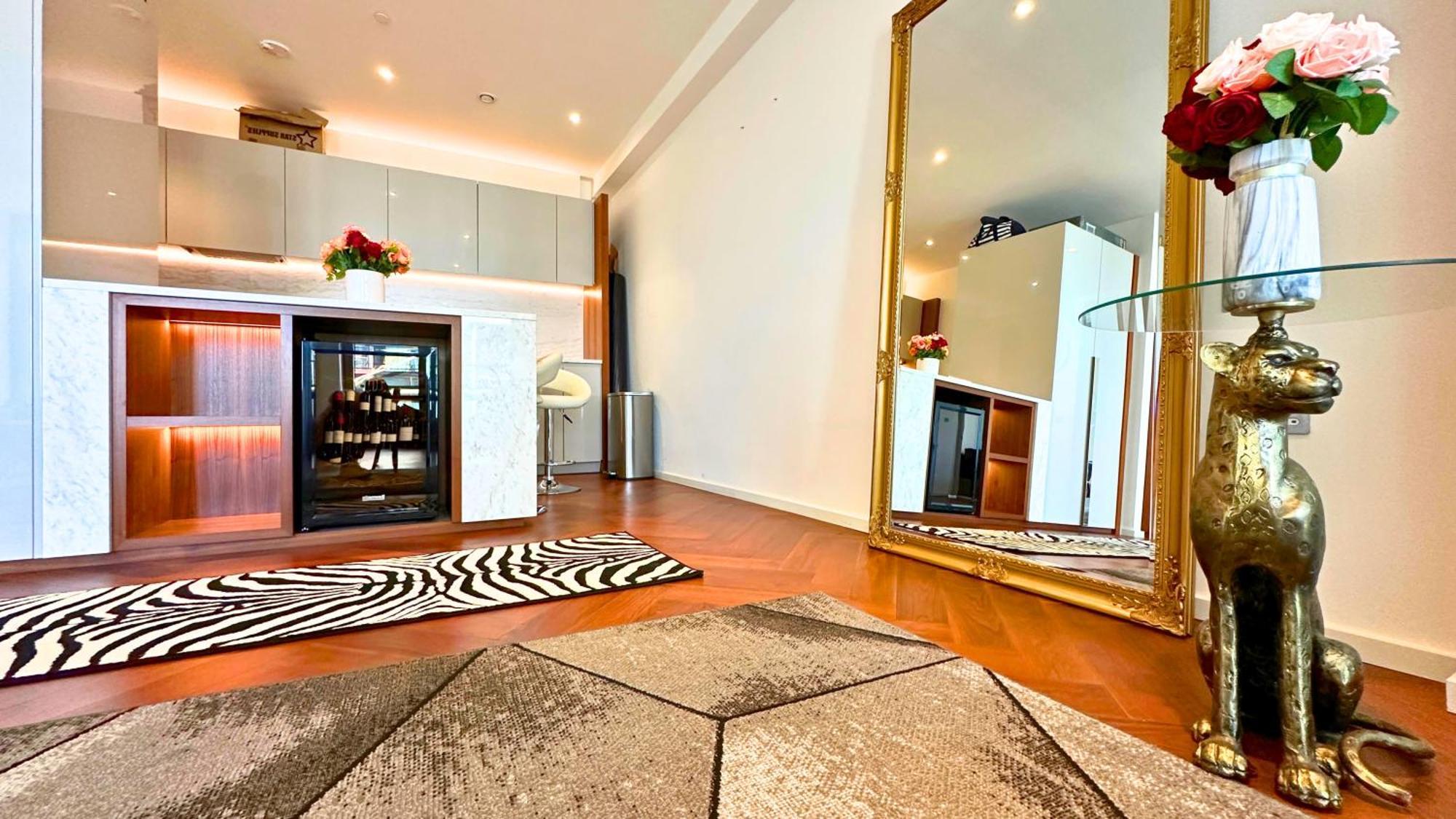 Lavish Penthouse River View Fast Wifi - Luxurylondonstays Esterno foto