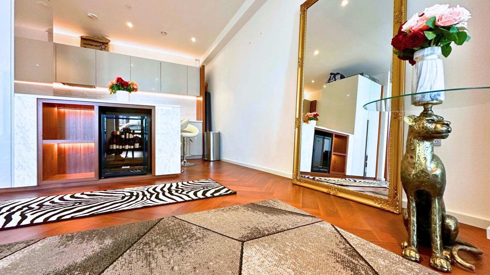 Lavish Penthouse River View Fast Wifi - Luxurylondonstays Esterno foto